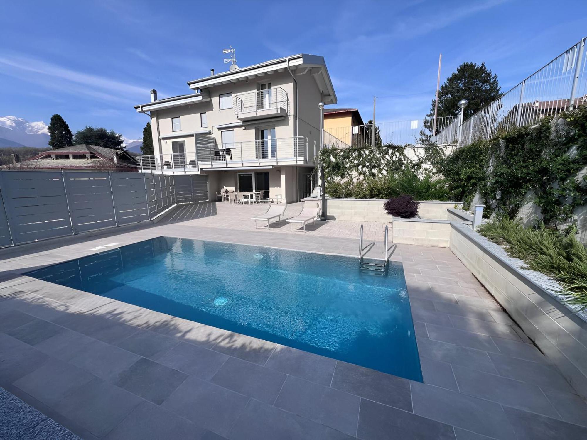 Villa Claudia With Private Pool Colico Buitenkant foto